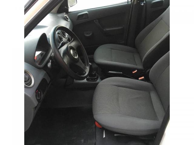 Volkswagen Gol 1.0 GIV COMPLETO COM SOM - Foto 15