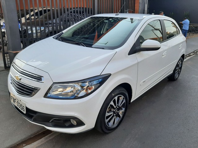 ONIX LTZ 1.4 2015 AUTOMATICO MYLINK SEM DETALHES