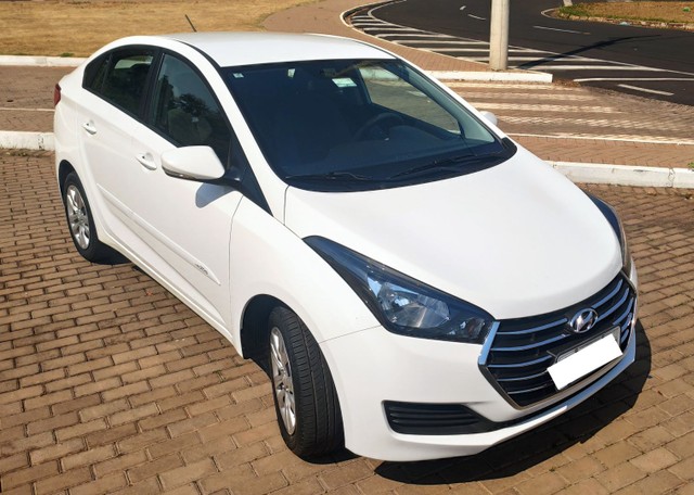 HYUNDAI HB20S 1.0 CONFORT PLUS FLEX