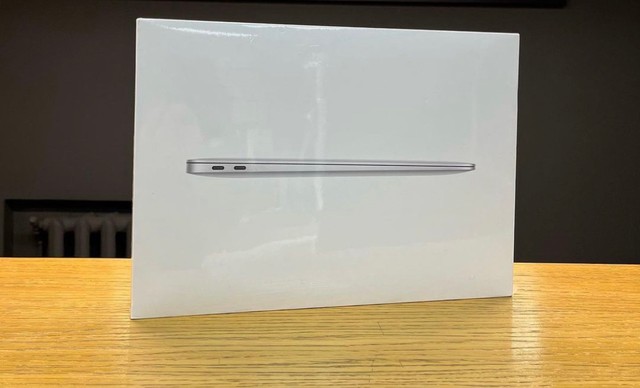 MacBook Air M1 8GB/ 256SSD