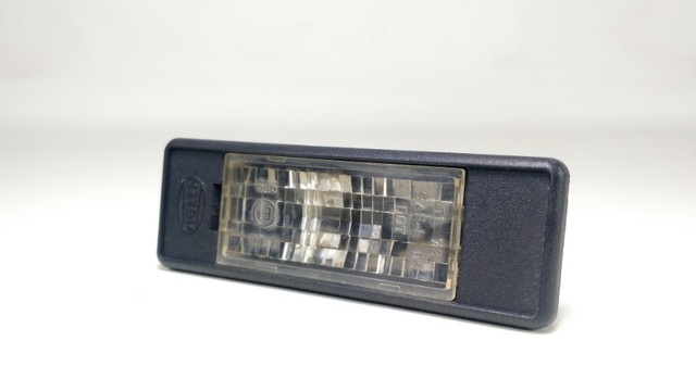 Lanterna Luz De Placa Citroen C4 Pallas - Foto 2