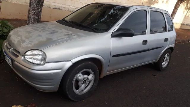 GM - Chevrolet Corsa Wind 1.0 MPF/MilleniumI/ EFI 4p 1998 à venda