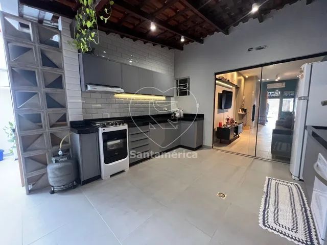 Apartamentos à venda na Rua Florindo Salvador em Londrina