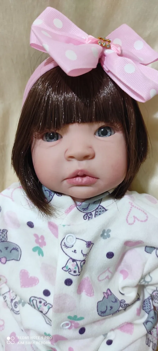 Boneca Bebé Reborn Realista, 38cm, com saco e 5 acessórios – O Gato Rápido