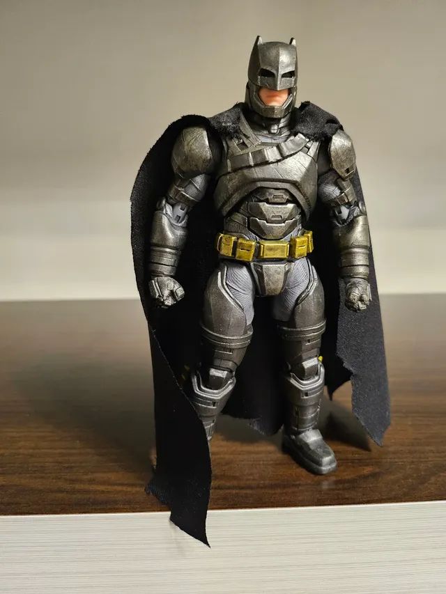 Armored Batman Dc Collectibles - Foto 2