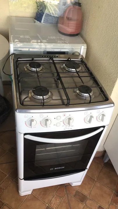 Fogão Bosch 4 Bocas com Forno - Foto 2