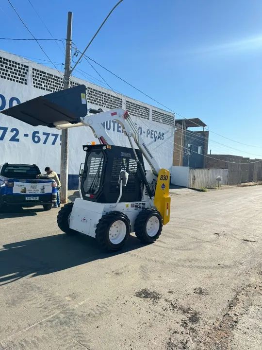 Locação | Mini Carregadeira | - Foto 4
