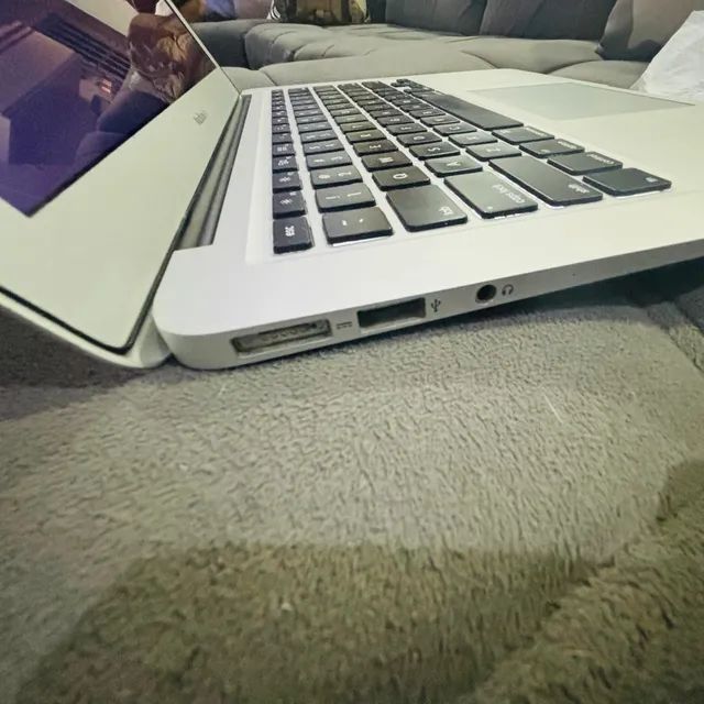 Macbook air 13 2017 hot sale 128gb