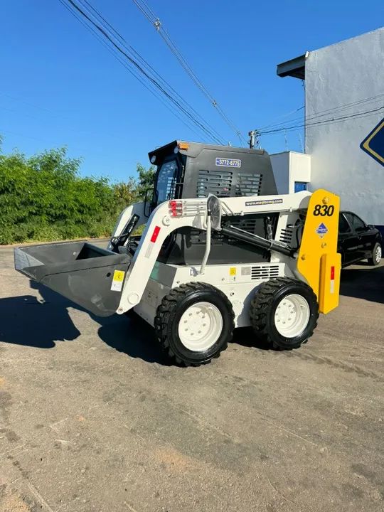 Locação | Mini Carregadeira | - Foto 3