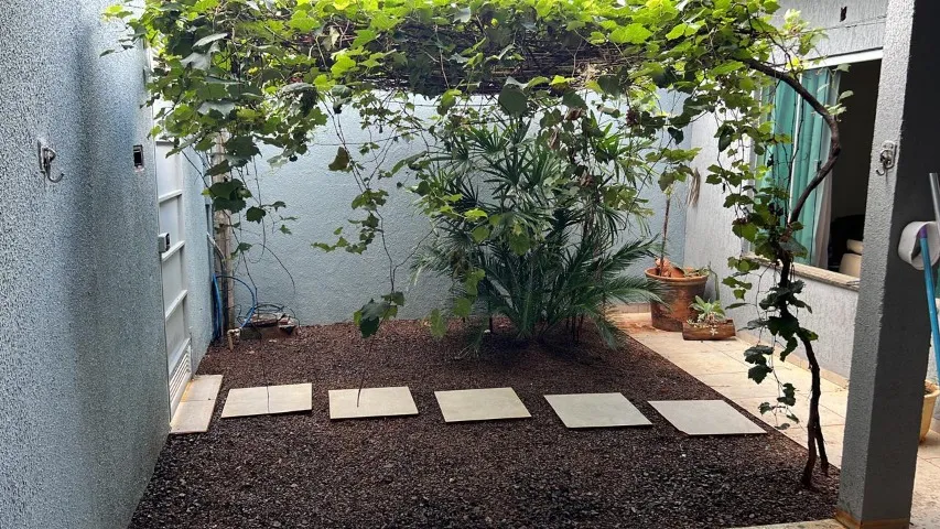 Casa a venda - bairro Ipê 3, Ponta Porã - Próxima à Faculdade de Medicina Pacífico