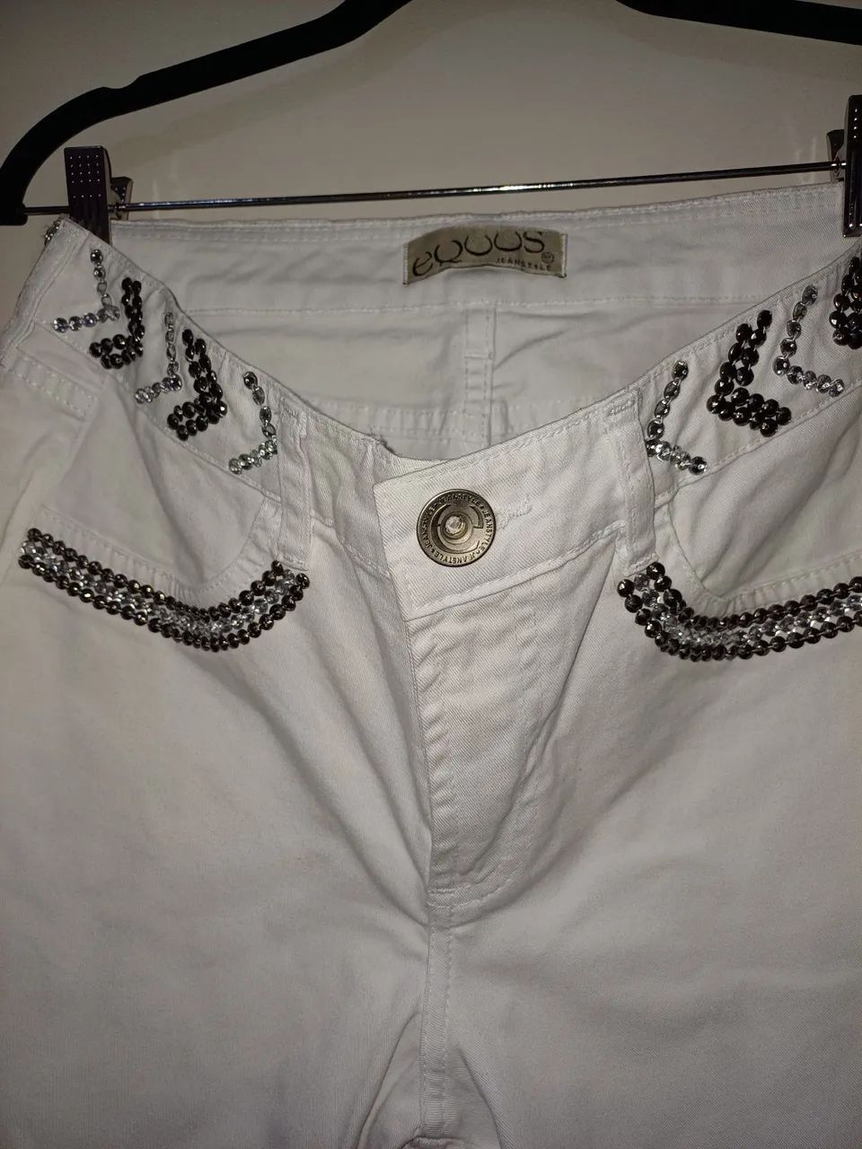 Calça branca Equus semi-nova feminina com detalhes - Foto 3