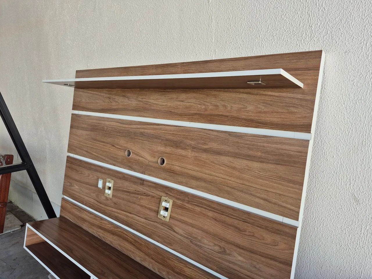 Painel para TV Amadeirado - Foto 2