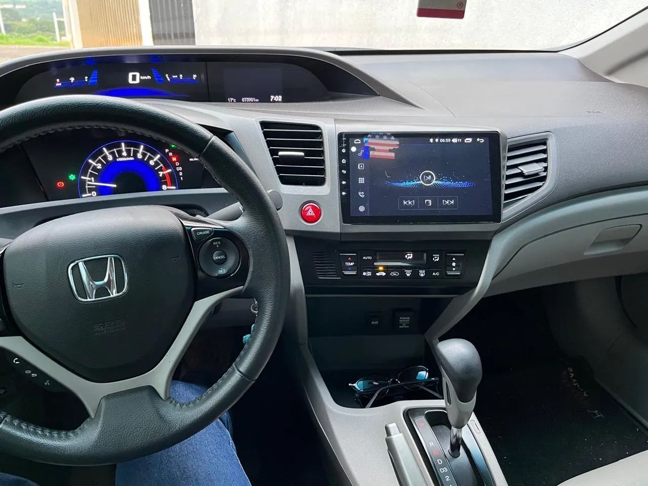 Honda civic 1.8 Aut  - Foto 4