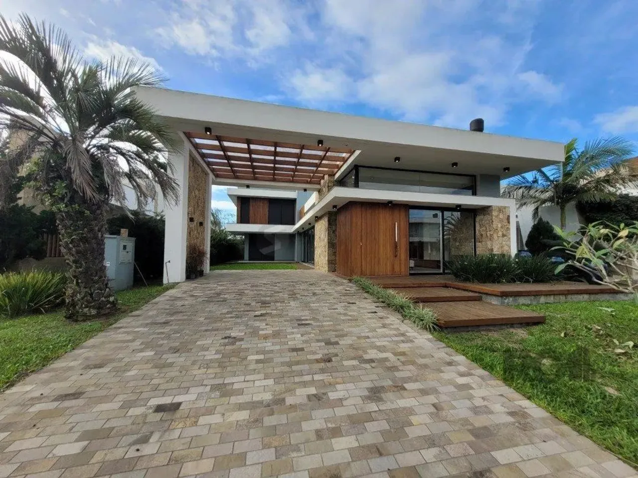 Casa em Condomínio em Atlântida