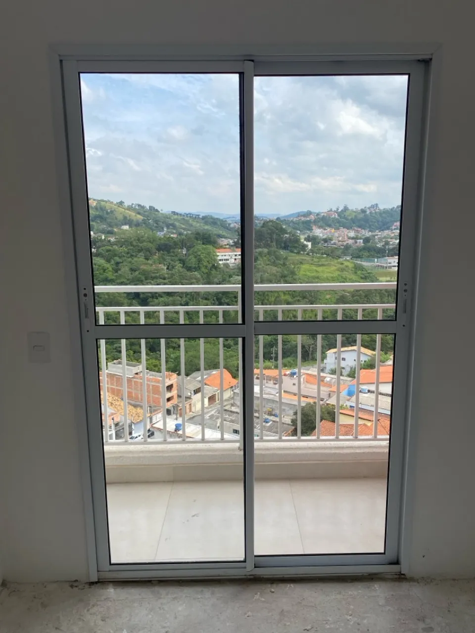 Porta Balcão de Alumínio