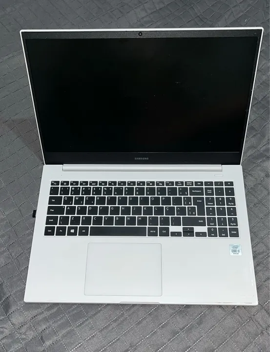 Vendo Notebook seminovo