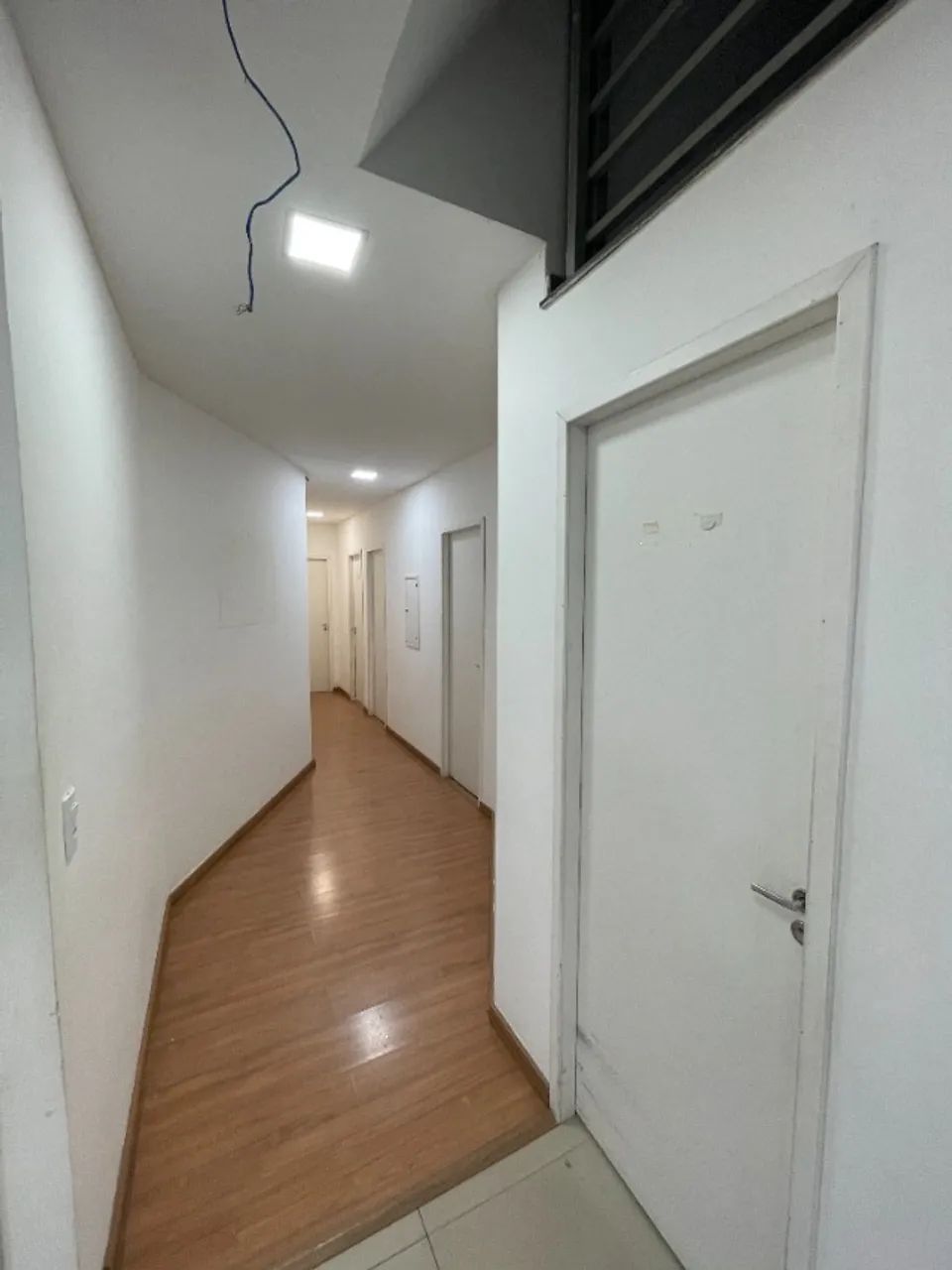 Alugo Imóvel Comercial - Praia do Canto - Aprox. 900m com 3 Pavimentos - Foto 4
