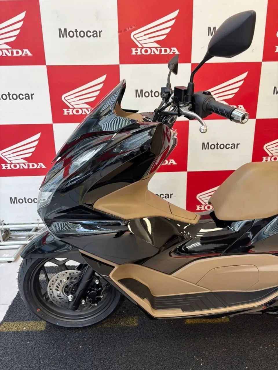 PCX 160 DLX  - Foto 4