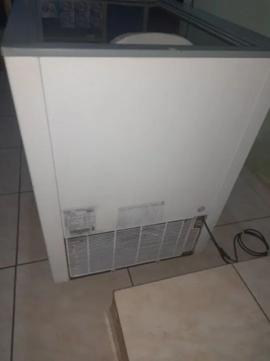 Vendo um  frezzer gelopar bem conservado  - Foto 6