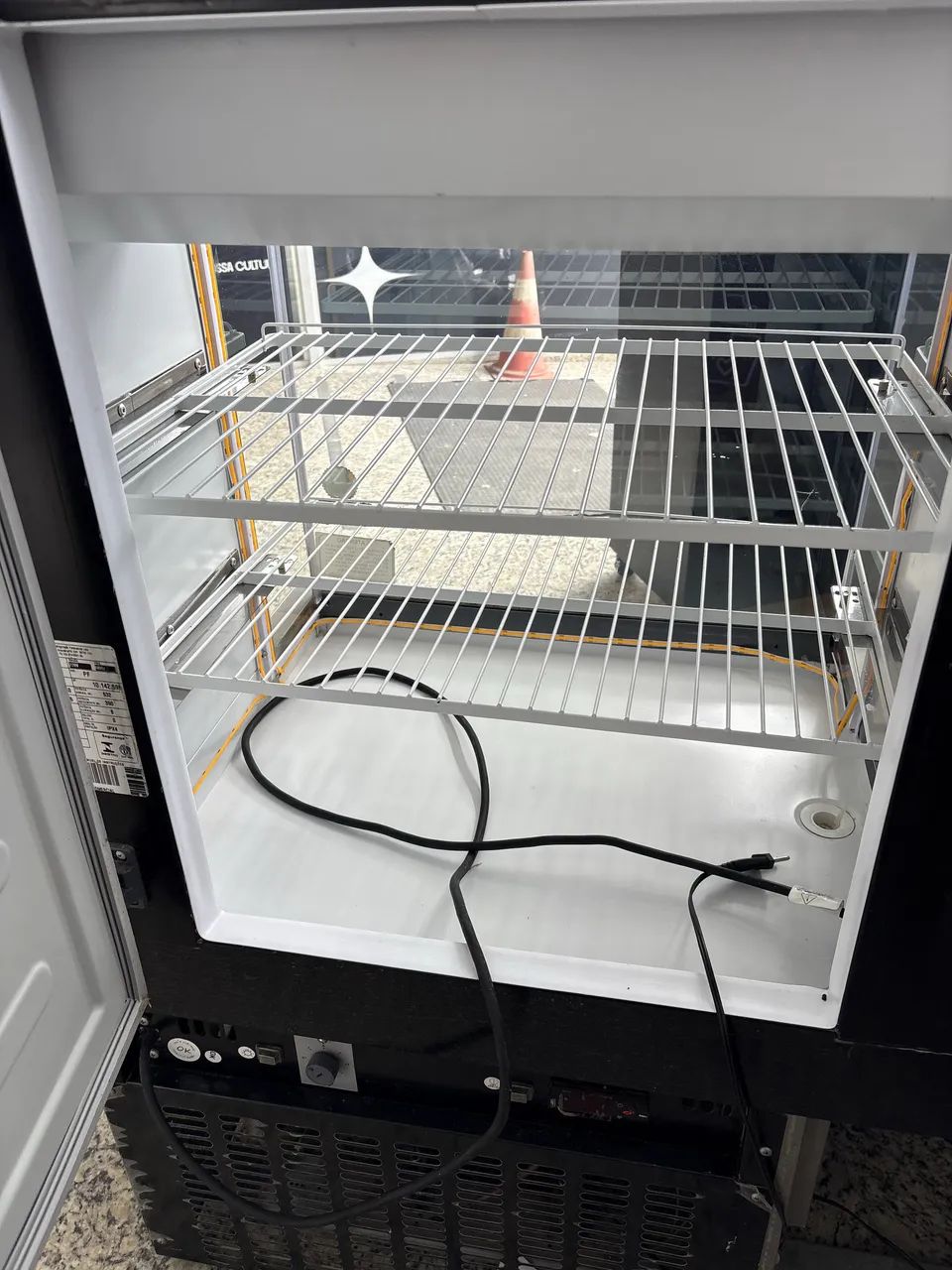 BALCÃO EXPOSITOR - REFRIGERADO / ESTUFA - Foto 2