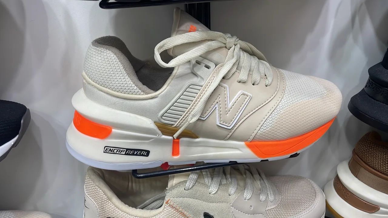 Tênis New Balance 997H - Off White