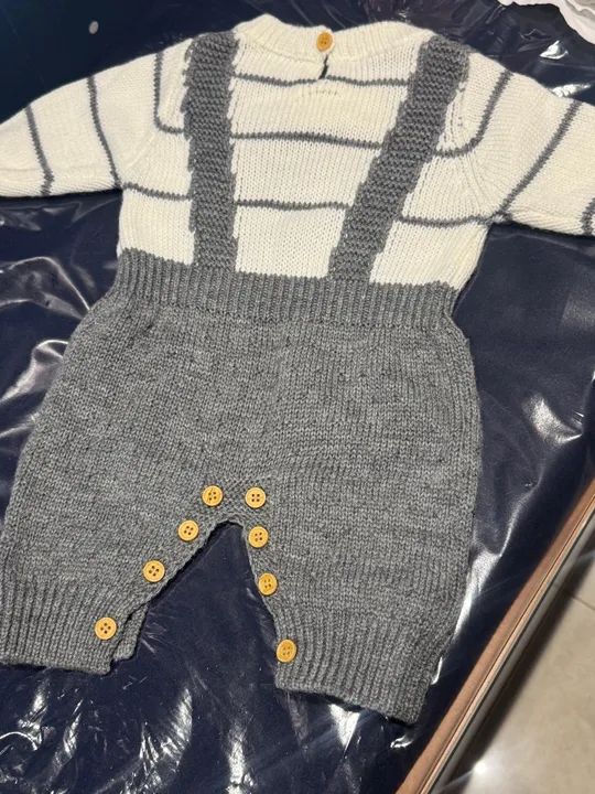 Macacão de tricô para bebê - Unissex - Foto 5