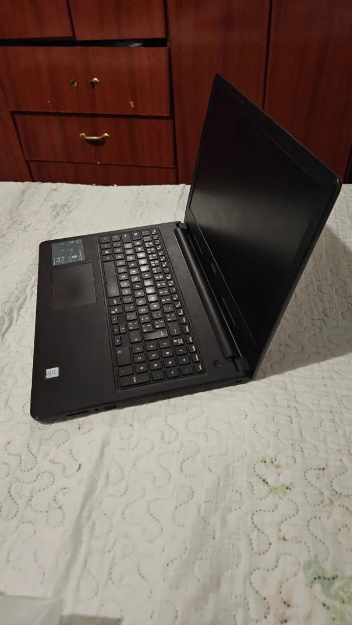Notebook Dell Inspiron - Processador i5 7ª Geração