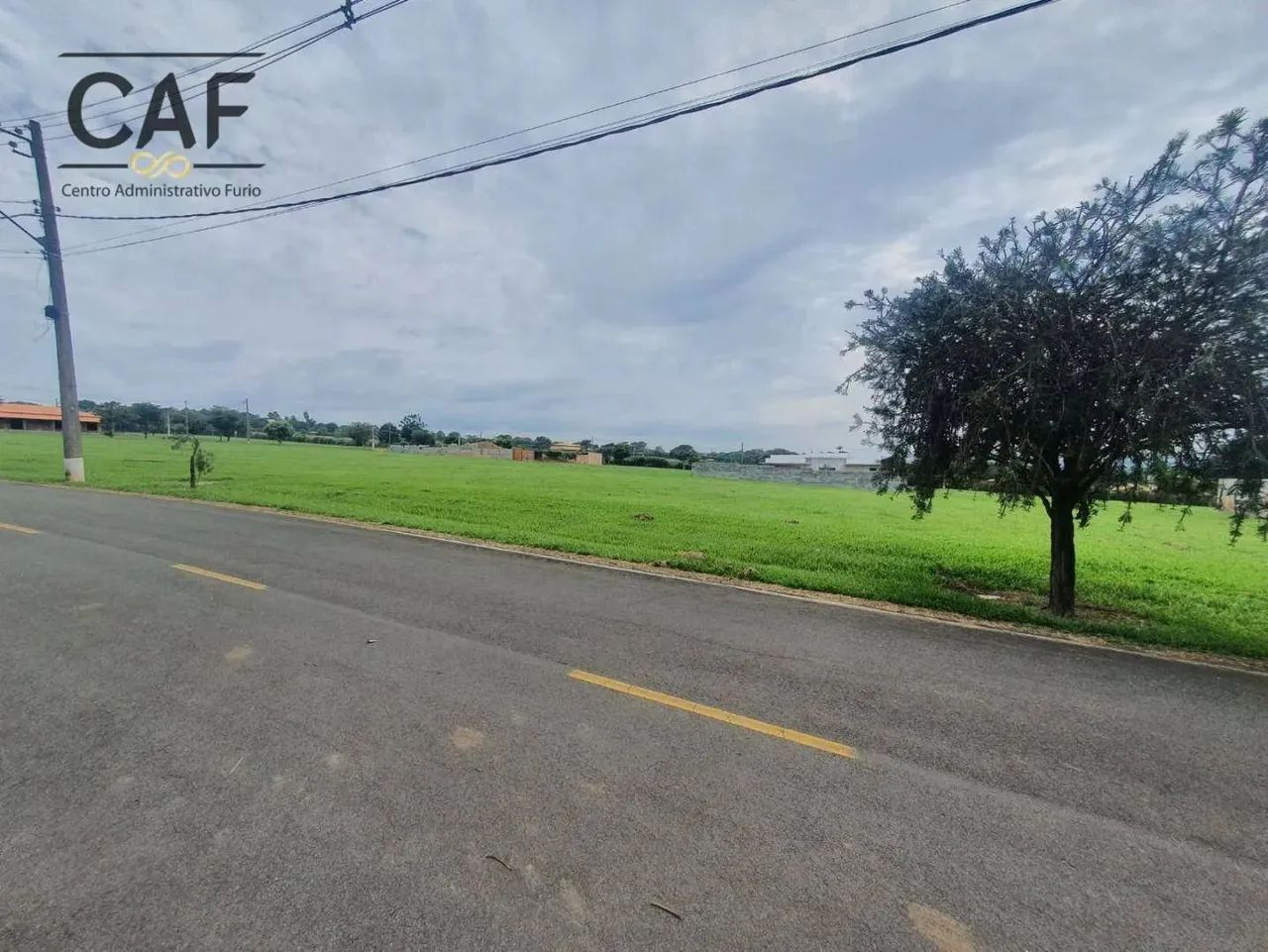 Terreno à venda, 1043 m² por R$ 450.000,00 - Condomínio Residencial Plazza Ville - Jaguari