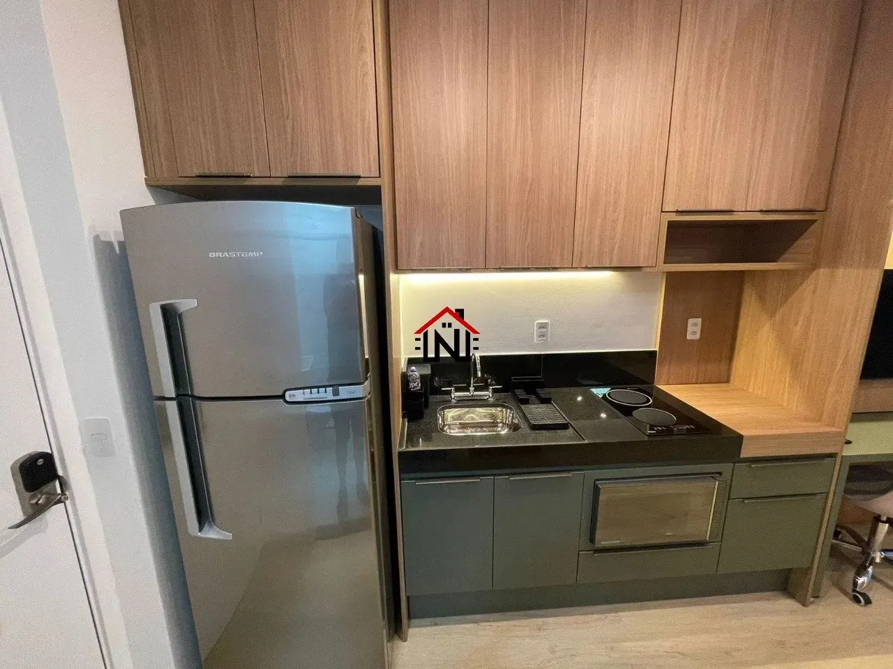 Studio Mobiliado em Pinheiros para Aluguel