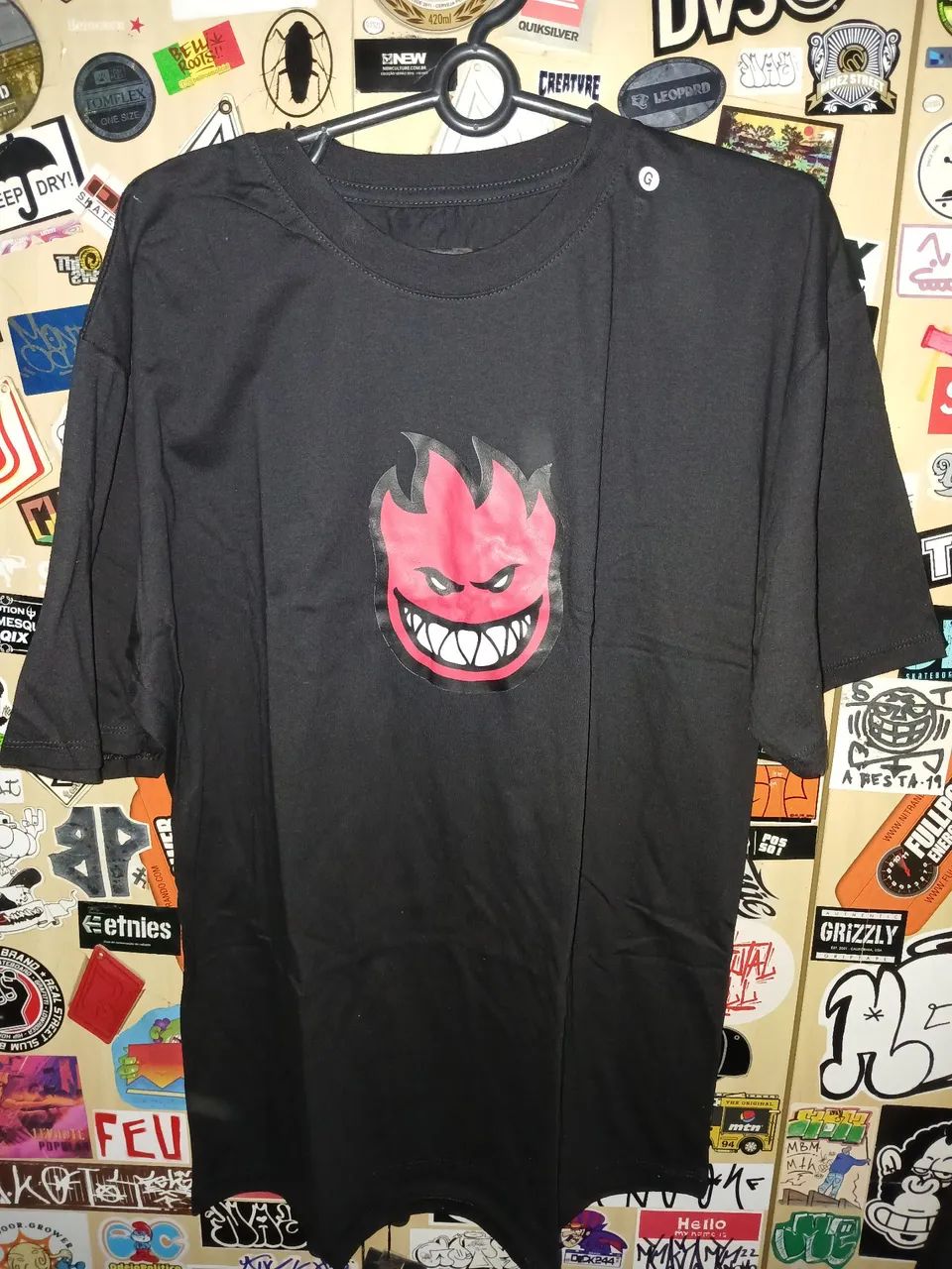 Camiseta Spitfire paralela - Preta