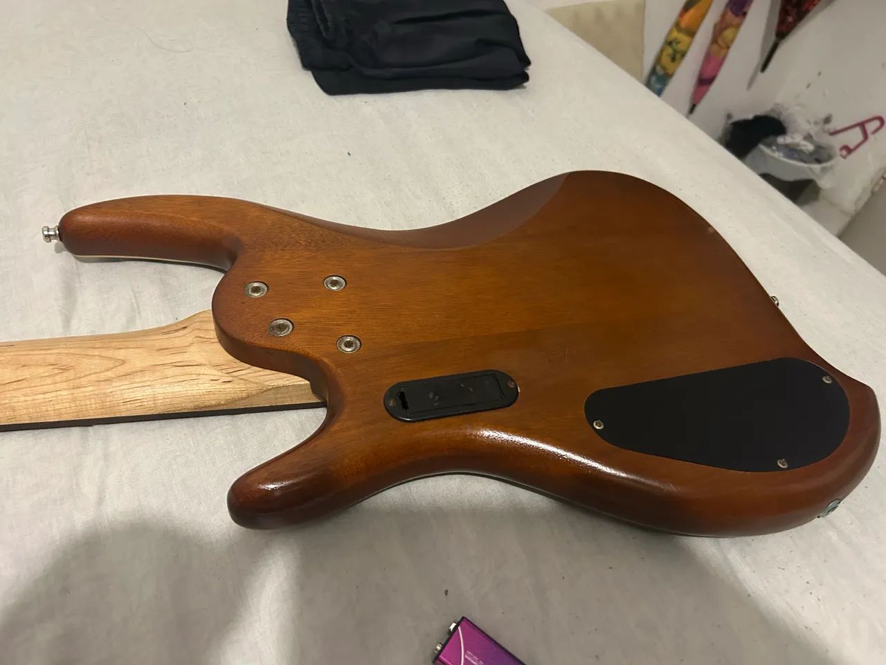 Eagle 5-String Active Bass Guitar65049014245377122