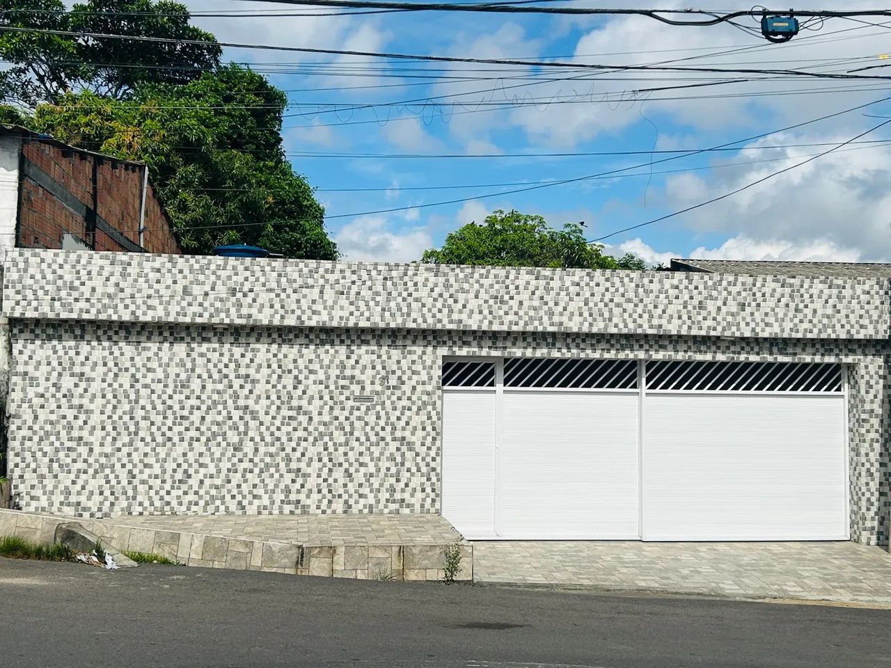 Casa em rua pública  - Foto 3