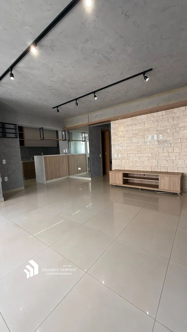 3 Suites plenas (Casal C/ Closet)   Garagem para 3 carros Prox as Escolas e Parque Vaca Br - Foto 3