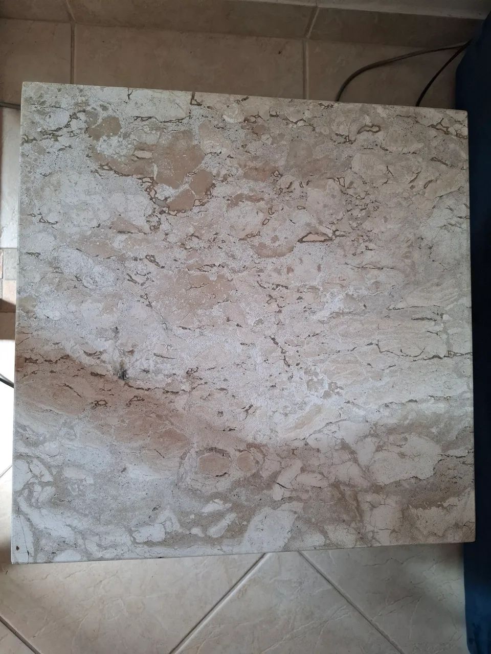 Mesa de Apoio de Mármore Travertino 100%-Tamanho P - Foto 5