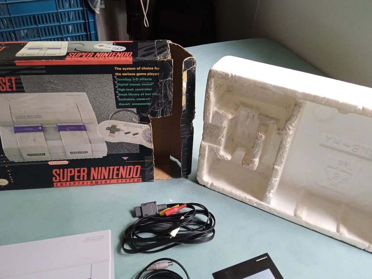 Super Nintendo Control Set americano completo +controle extra + cabo av veja leia - Foto 5