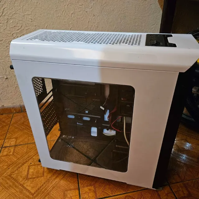 Gabinete Aerocool aero 500 white branco