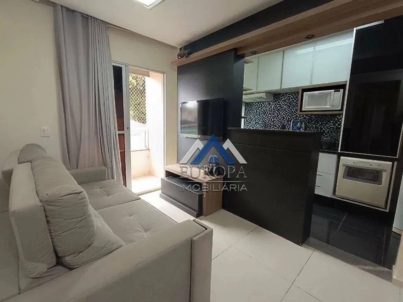Apartamento com 2 dormitórios à venda, 56 m² por R$ 235.000,00 - Vale dos Tucanos - Londri