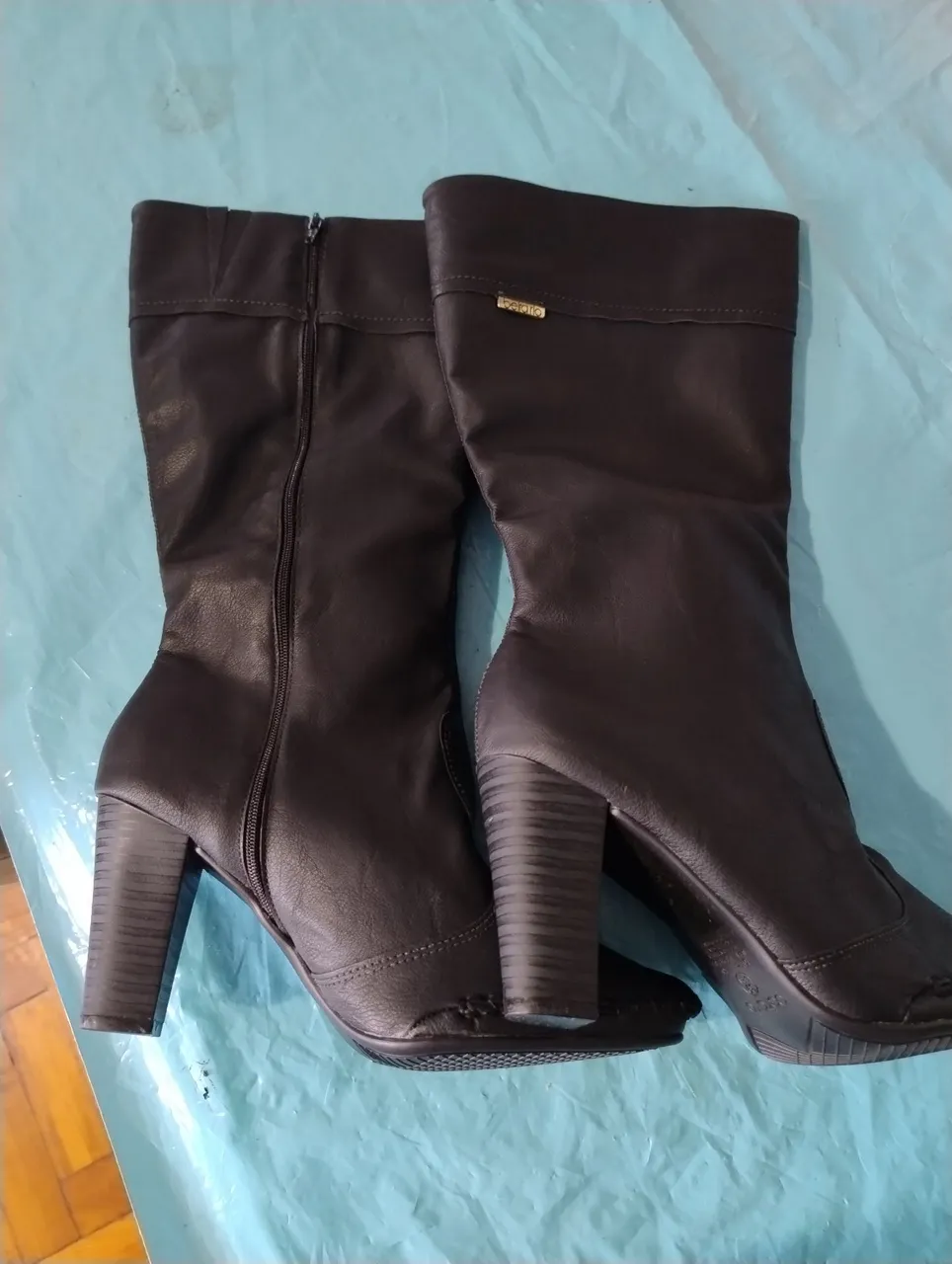 Bota Feminina Cano Alto Beira Rio