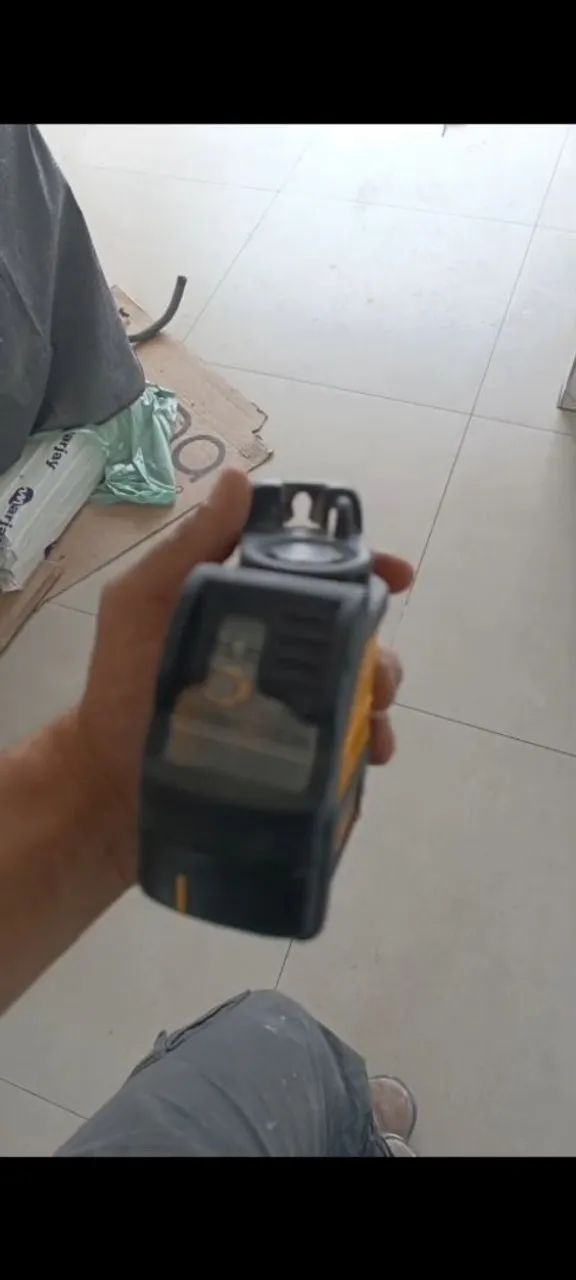 Nível a laser Dewalt com carregador Duracell  - Foto 5