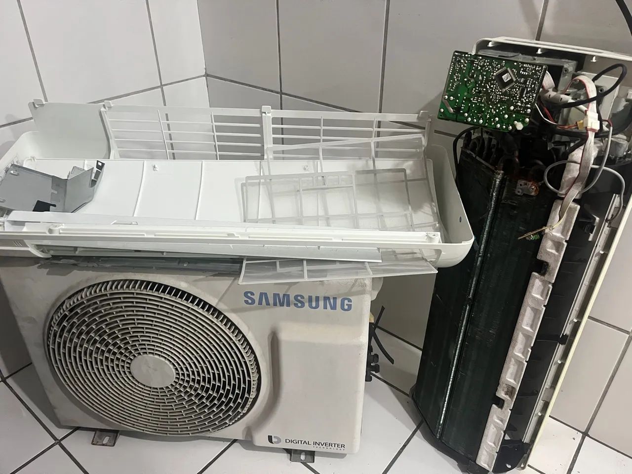 Ar Condicionado Samsung Defeito placa - Foto 5