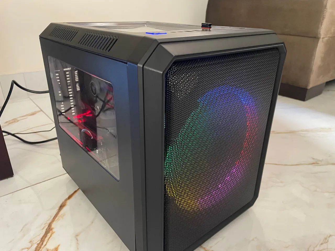 Gabinete lindo NOVO