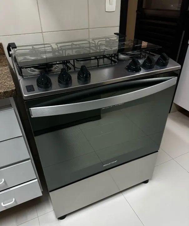Fogão Brastemp BFS5NCR 5 Bocas Inox Tipo de conexão GLP 110V/220V