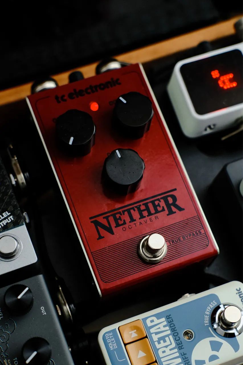 Oitavador TC Eletronic - Nether Octave - Instrumentos musicais