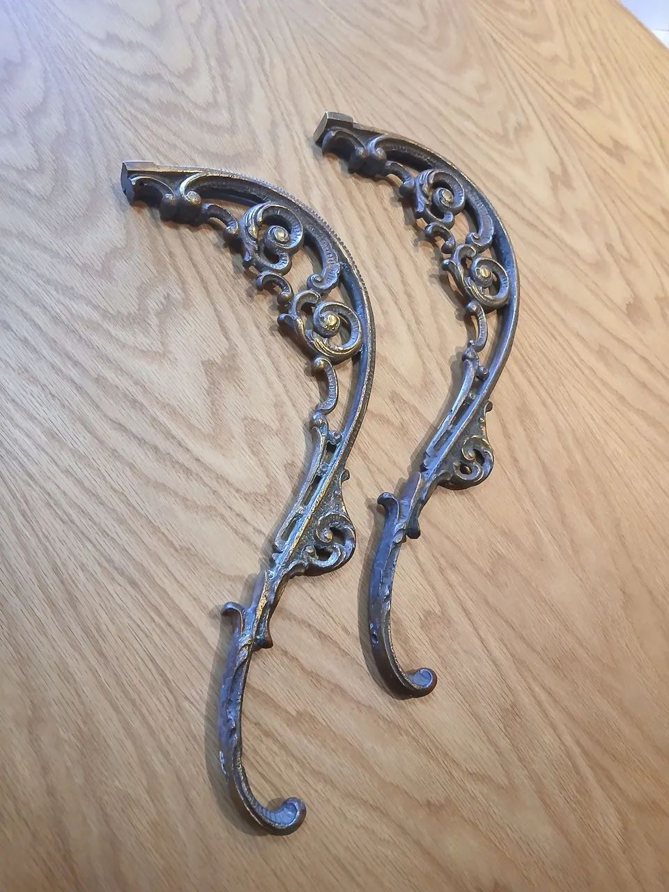 Decoracao rara antiga em metal nobre,1.2 kg cada,toda trabalhada. - Foto 3