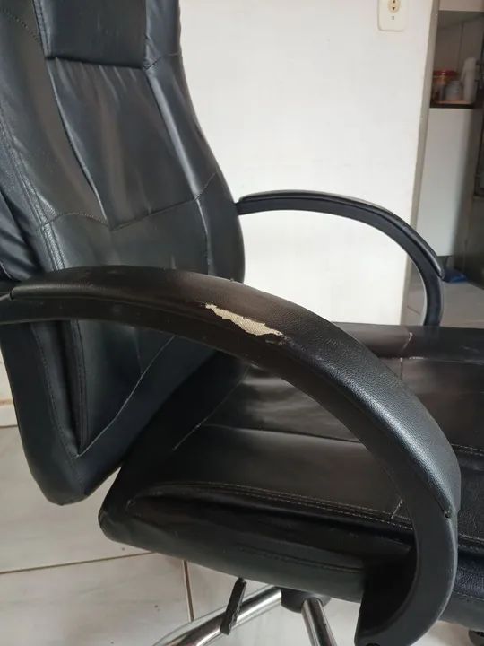 Cadeira de Escritório Giratória Presidente - Foto 3