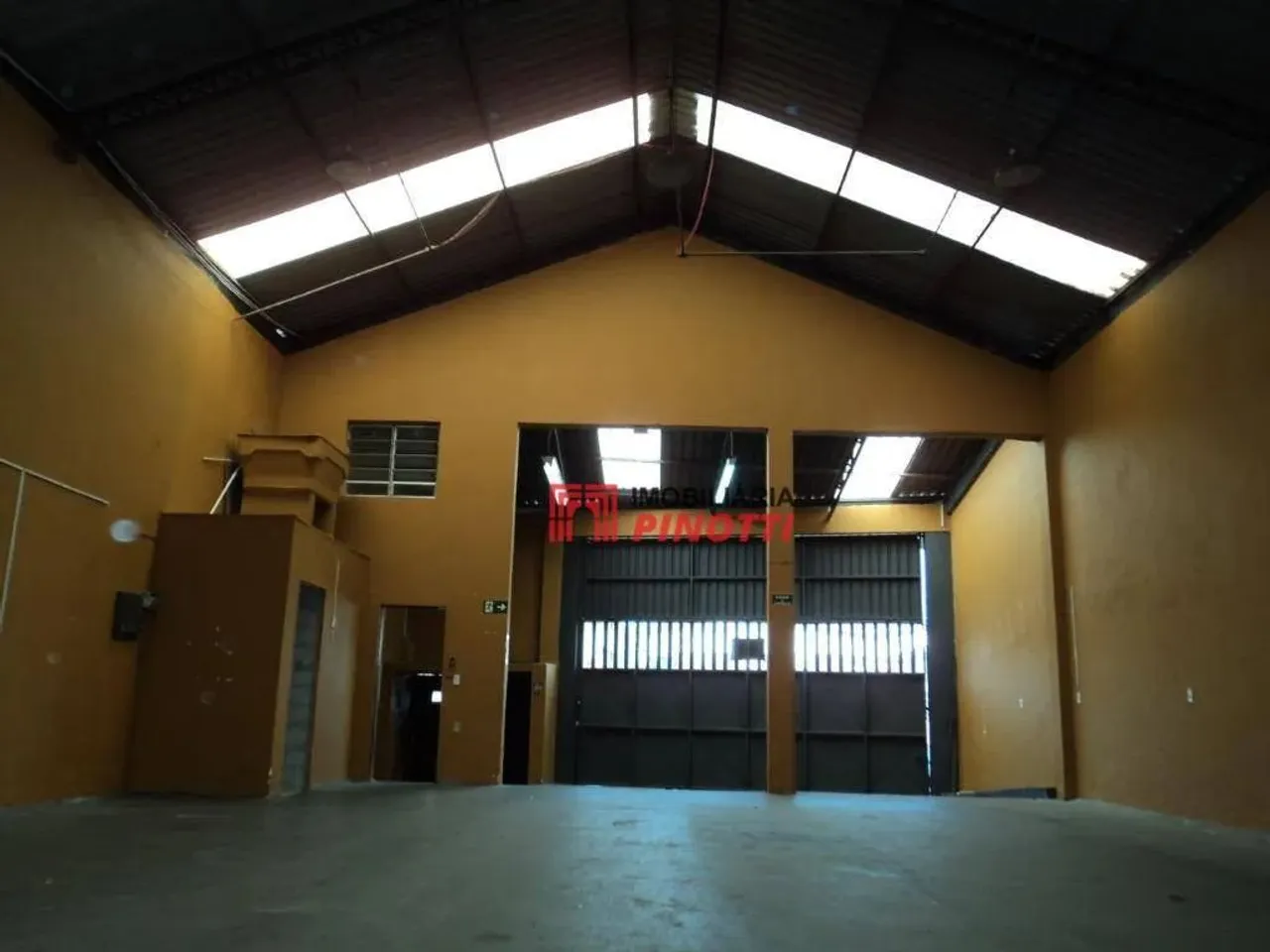 Galpão para alugar, 302 m² por R$ 8.940,97/mês - Rudge Ramos - São Bernardo do Campo/SP