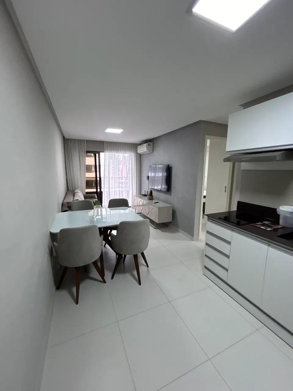 Apartamento Mobiliado Alto Padrão para locação na melhor localização de Tambaú
