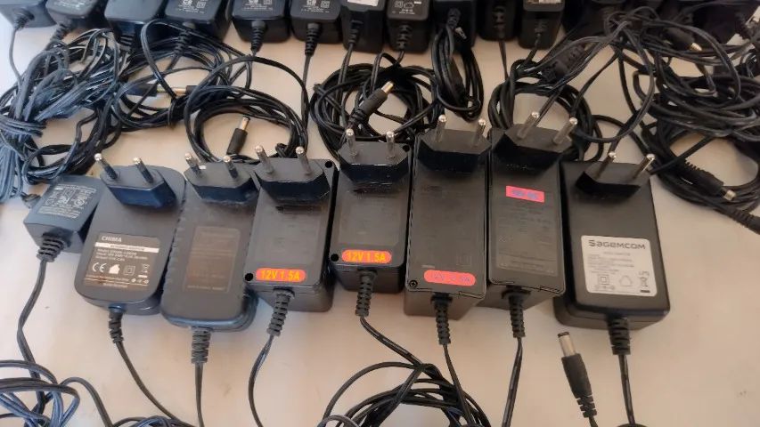 Fontes para aparelhos eletrônicos - 20 unidades - Foto 2