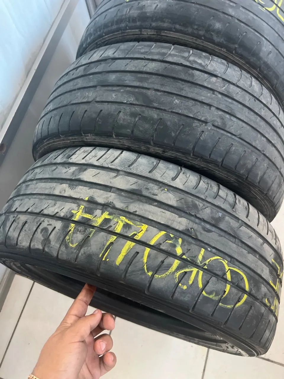 Pneu 225/50 r17 os 4 - Foto 2
