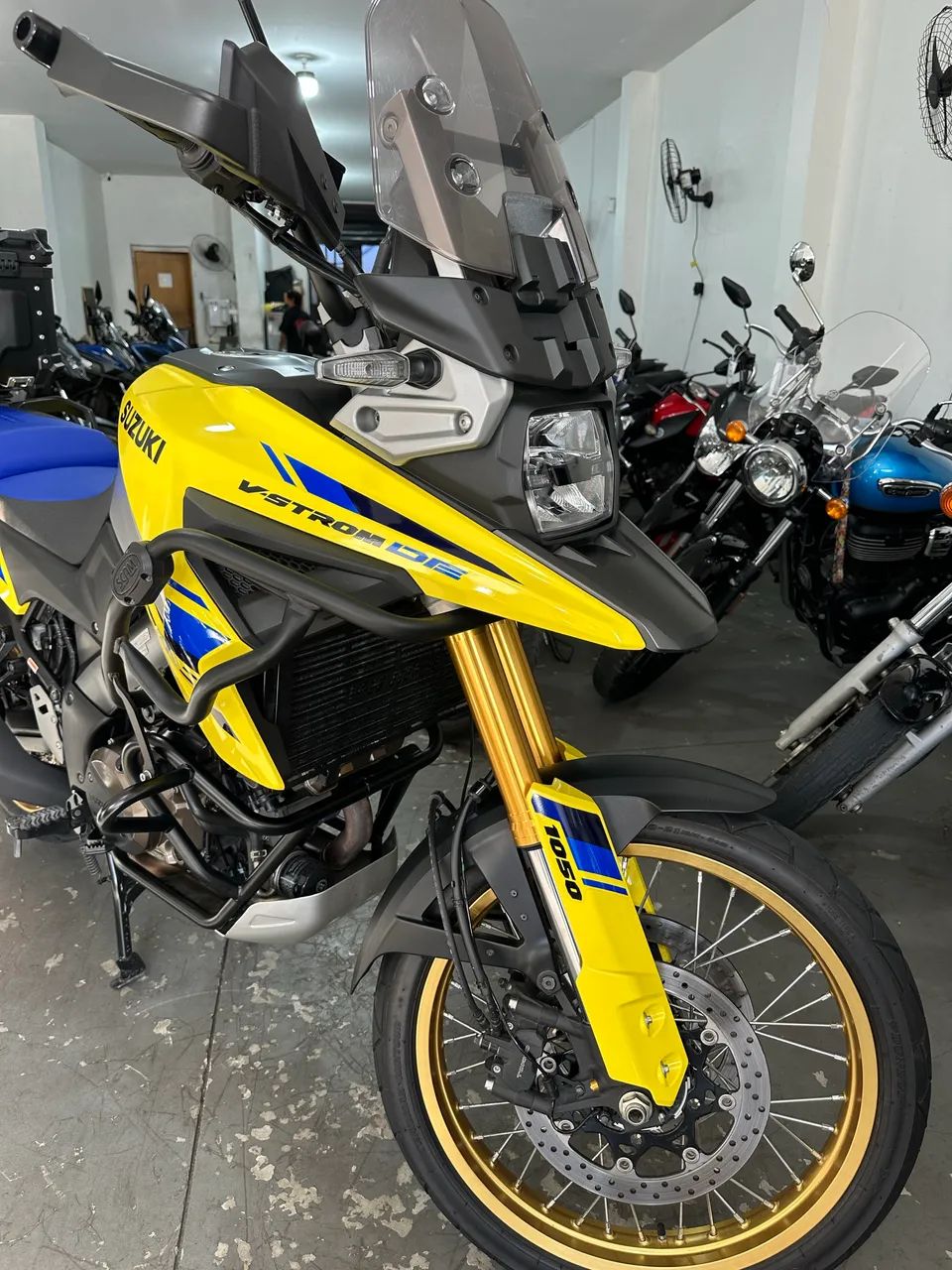 VSTROM 1050 24/25 já emplacada e transferida 2025 - Foto 4